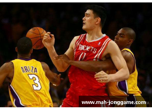 NBA季后赛焦点战：湖人与掘金激战，胜负将在第五场揭晓